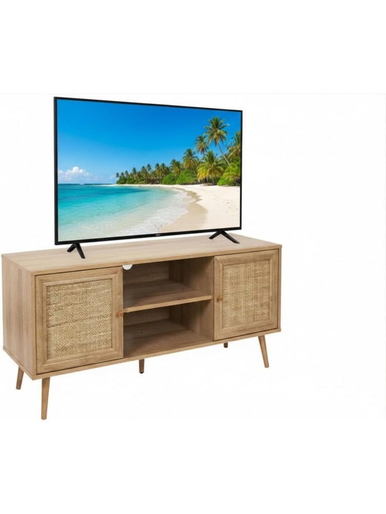 Centro multimedia de madera marron para television con diseno funcional y almacenamiento integrado