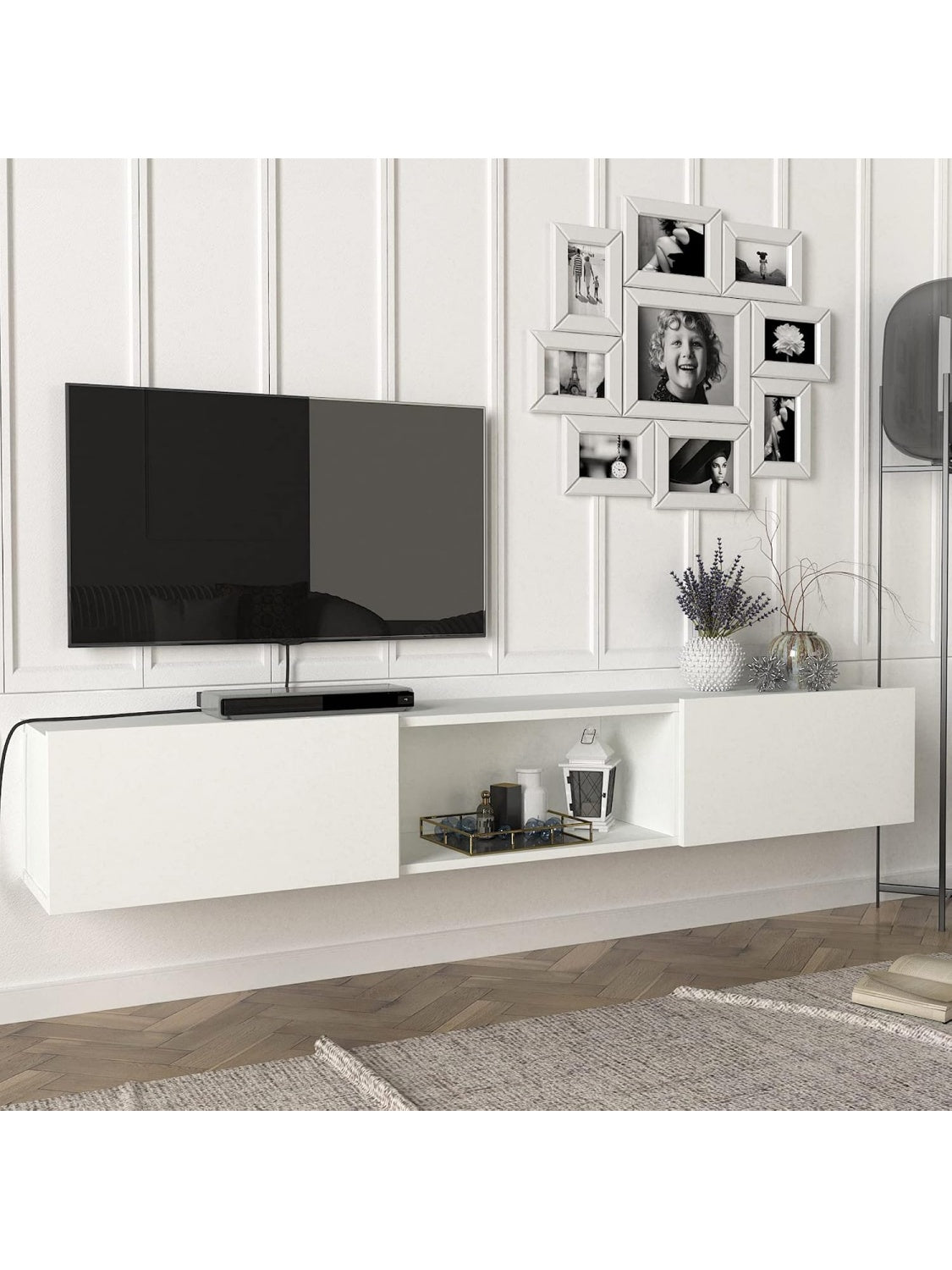 Mueble flotante para TV con dos puertas abatibles y tres compartimentos suspendidos, acabado blanco